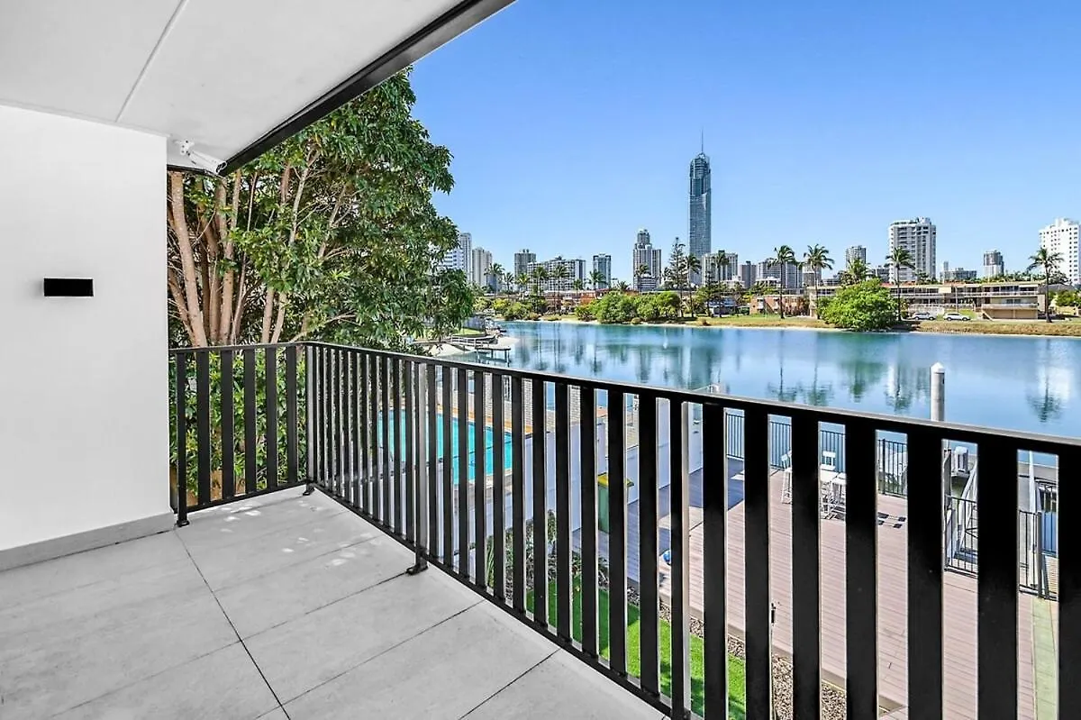 Riverside 3 Bedroom Sunny House In Surfers Paradise Gold Coast 0*,