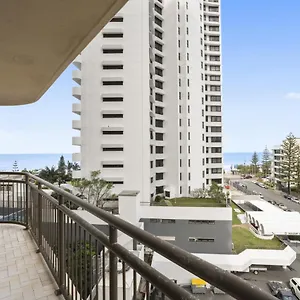Apartment Surfers Paradise Ocean View, Gold Coast