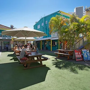Hostel Backpackers In Paradise 18-35, Gold Coast